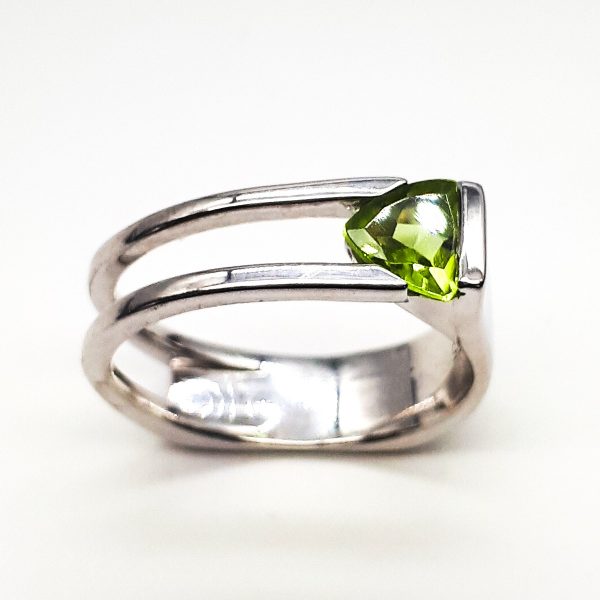 Peridot Sterling silver ring GWR86384-1756
