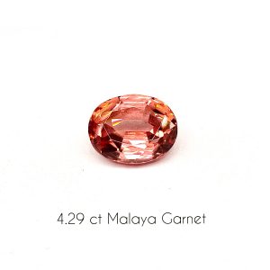 Malaya Garnet 4.29cts Peach color oval-0