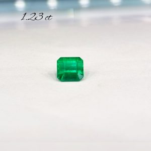 1.23 Cts Emerald, Minor Clarity enhancement 6.2 x 5.7 x 4.7mm-0